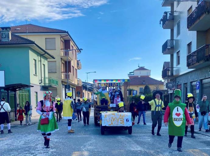 A Borgaro, Mappano e Leini è ancora tempo di Carnevale. Manifestazioni con personaggi stori e carri il 7 e 14 aprile